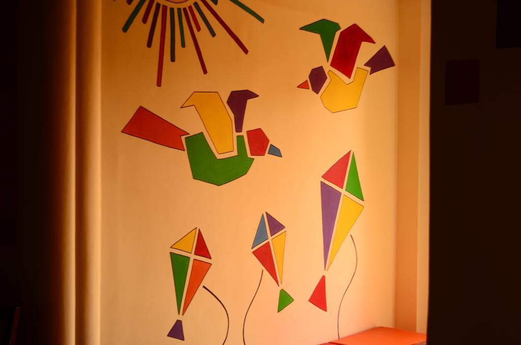 Zostel Varanasi Hostel Ngoại thất bức ảnh