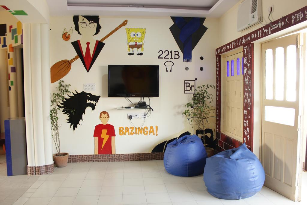 Zostel Varanasi Hostel Ngoại thất bức ảnh